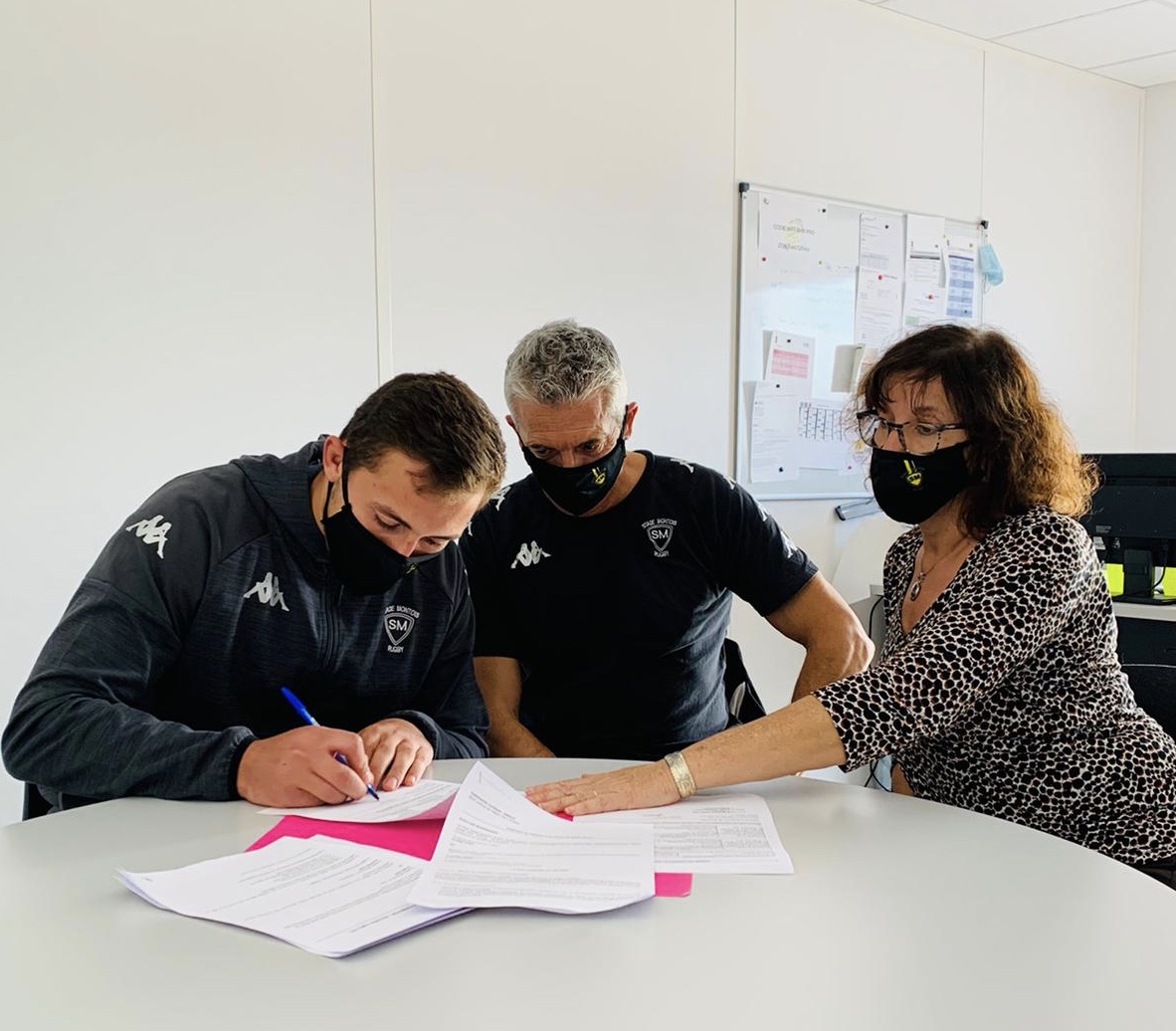 Aurélien LISENA signe son premier contrat espoir 