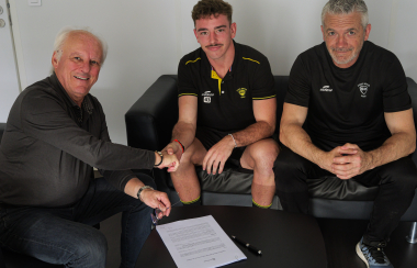 Joris PIALOT prolonge