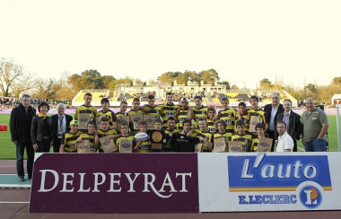Equipe Minimes: Remise d'équipements
