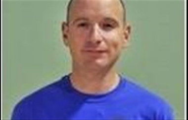 L'arbitre à Tarbes : Stéphane Boyer.