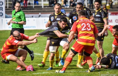 2 photographes dans l'action contre l'USAP