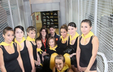 Buzoka et les Pom-Pom Girls du Stade Montois Rugby